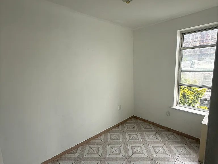 69 Bay 14th St #3F — Photo 4
