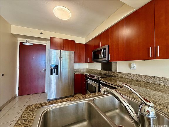 4th image of 909 Kapiolani Blvd APT 2303