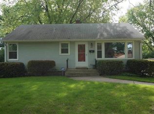 406 27th St, Rockford, IL 61108