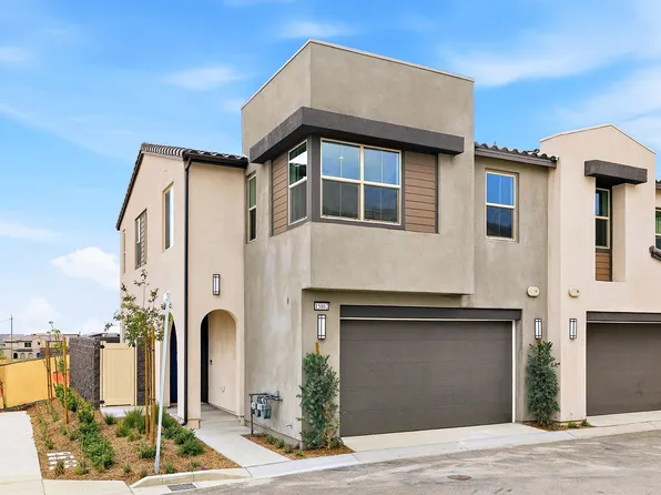15869 Blue Copper Way, Fontana, CA 92336