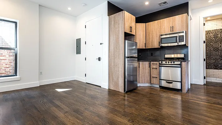 Rented by Nooklyn NYC LLC | media 20