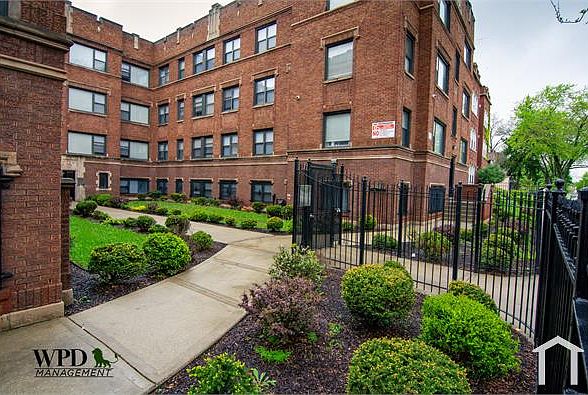 1st image of 7844 S Ellis Ave #7840-10