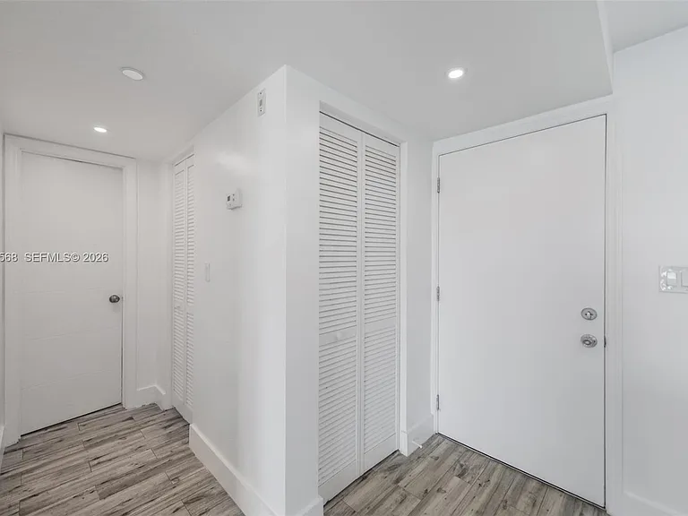 2851 Leonard Dr #J505 — Photo 5