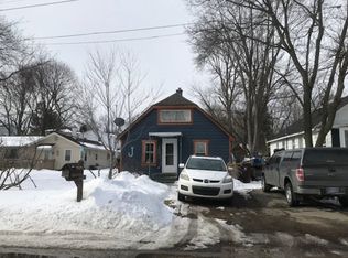 4025 Leland Ave NW, Comstock Park, MI