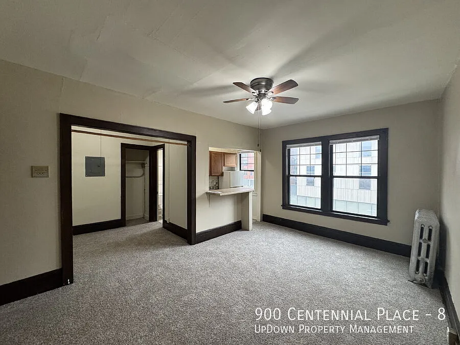 "Cozy Urban Studio Oasis in the Heart of Minneapolis at 900 Centennial Place!" — Photo 4