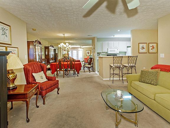 5th image of 1201 Winter Springs Ct Unit 104
