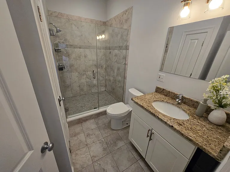 355 Adams Street — Photo 17