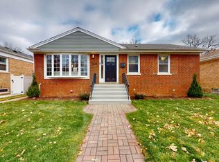 9019 Laramie Ave, Skokie, IL 60077
