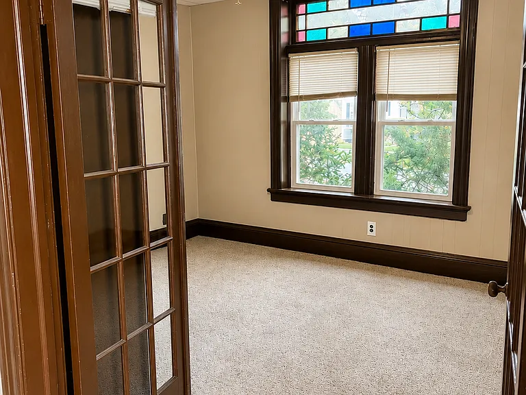 1519 Saint Clair Ave #1519 — Photo 6