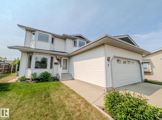 7 Coachman Pl, Strathcona County, AB T8H1C1