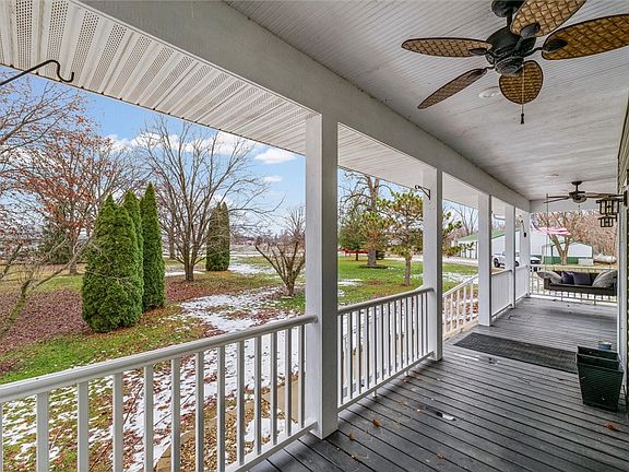 4th image of 16975 N 518 East Rd