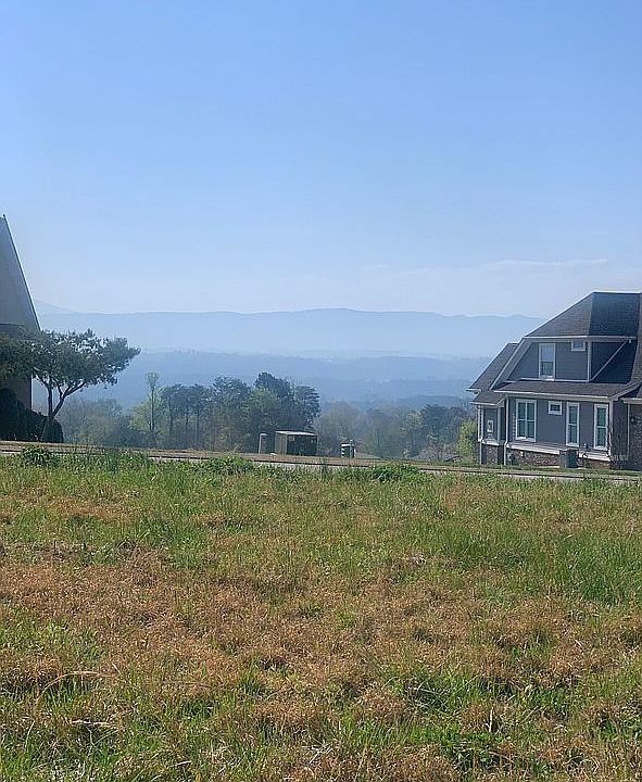 1st image of 3745 Hillview Dr