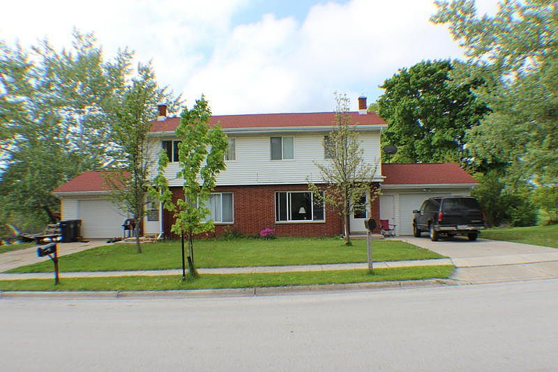 1217 Reed St, Plymouth, WI 53073 Zillow