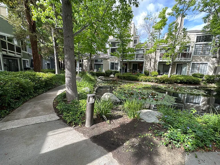 700 E Lake Dr #77 — Photo 41