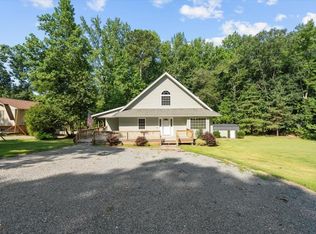 3208 Westchester Dr, Sanford, NC 27332