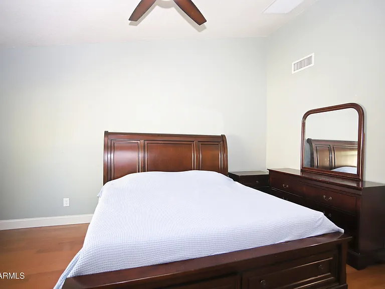 1317 E San Angelo Ave — Photo 22