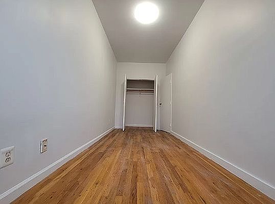 4th image of 107 Hull St #3