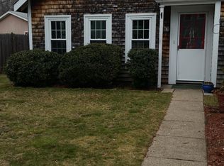 198 Centre St, Rumford, RI 02916