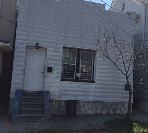 4th image of 294 Saint Marys Ave