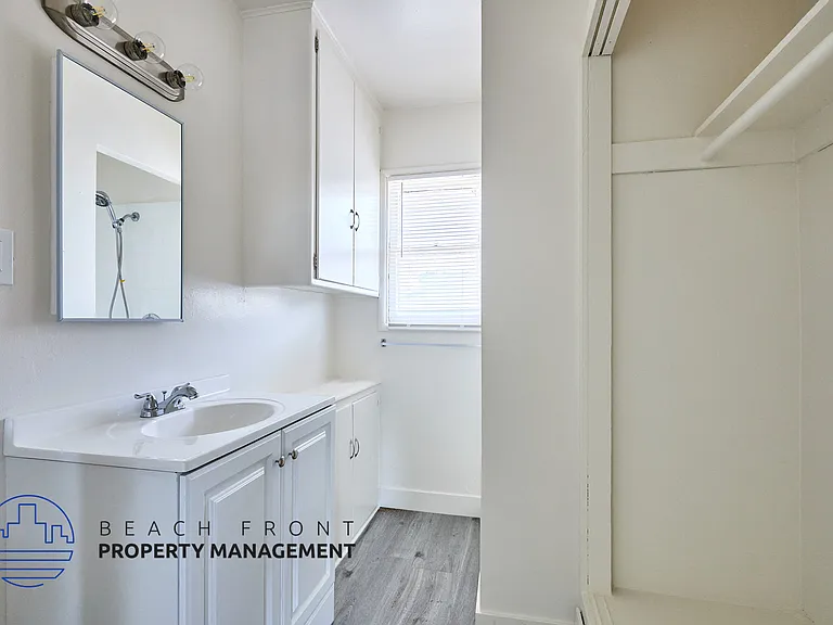436 W Magnolia St — Photo 13