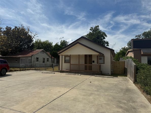210 N Main St