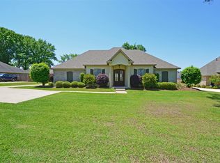 238 Old Palmetto Rd, Benton, LA 71006