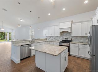 942 SW 27th St, Palm City, FL 34990