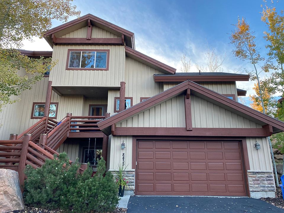 1st image of 8435 N Pointe Dr