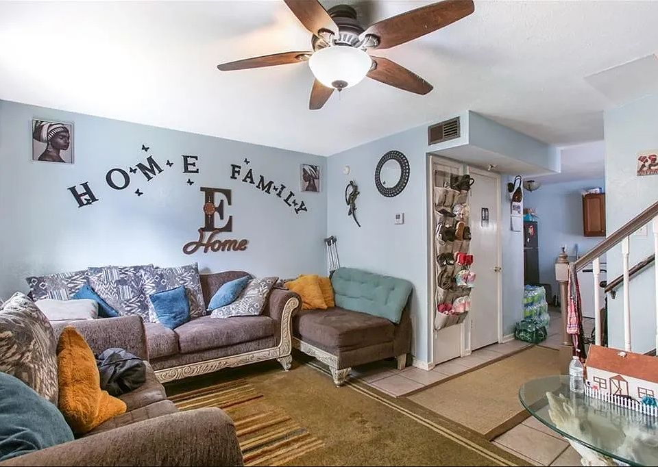 1st image of 1140 Lake Ave