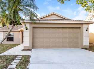 1406 Woodstork Dr, Brandon, FL 33511