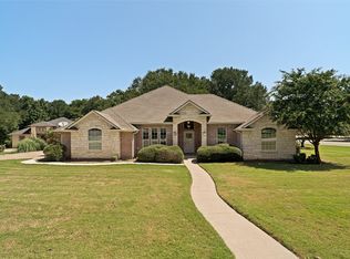 8501 Ormond Ct, Granbury, TX 76049