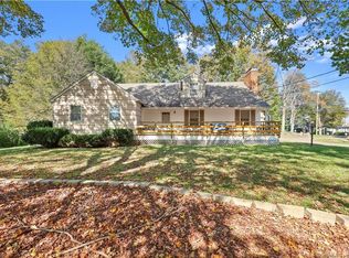 5419 Main St, Trumbull, CT 06611