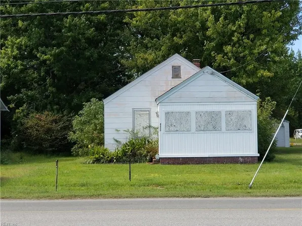 4210 Bainbridge Blvd, Chesapeake, VA 23324