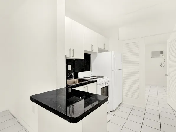 426 Santander Ave, Miami, FL