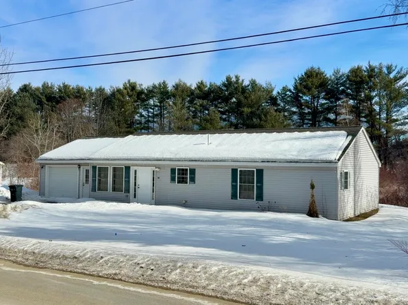 28 Pleasant Hill Drive, Waterville, ME 04901