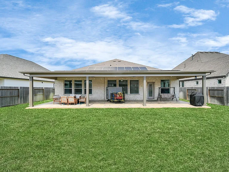 10002 Serenity Grove Dr — Photo 36