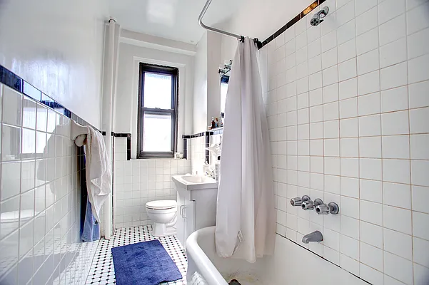 Rented by Corcoran | media 7