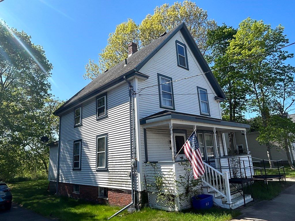 30 Lynn St, Peabody, MA 01960 | Zillow