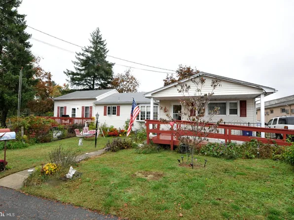 1900 Adams St, Cinnaminson, NJ 08077