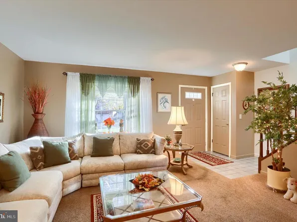 401 Chambers Rdg, York, PA 17402