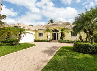 12590 Sunnydale Dr, Wellington, FL 33414