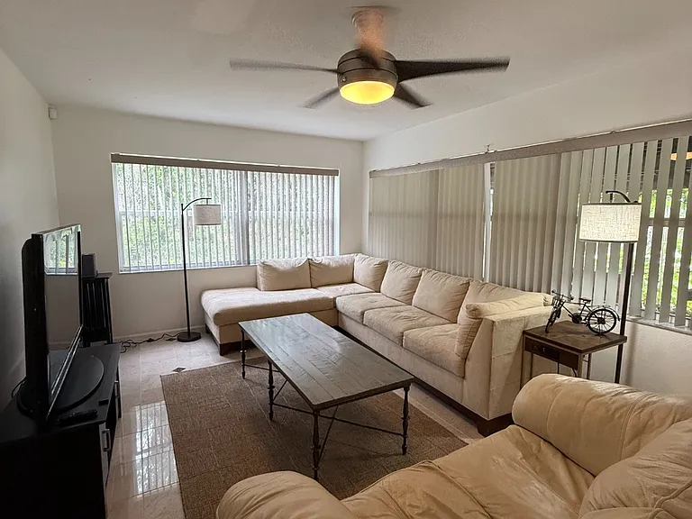 7423 Sparta Rd — Photo 15