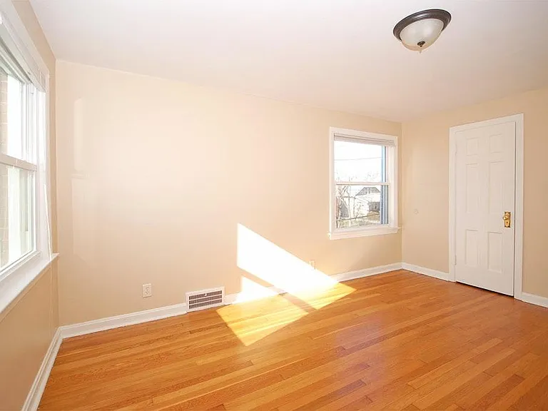 3721 Silsby Rd — Photo 17