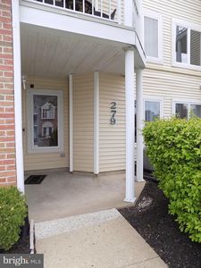 279 Juanita Ct, Levittown, PA, 19057