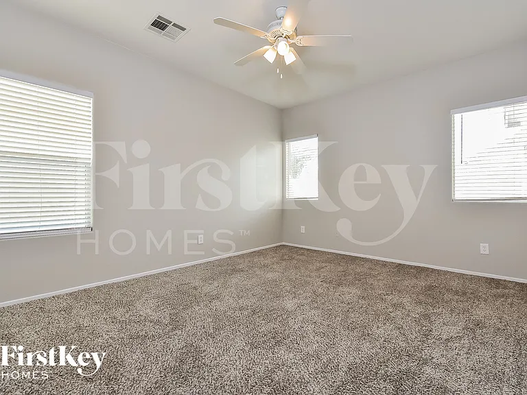 1527 Paradise Reef Ave — Photo 9