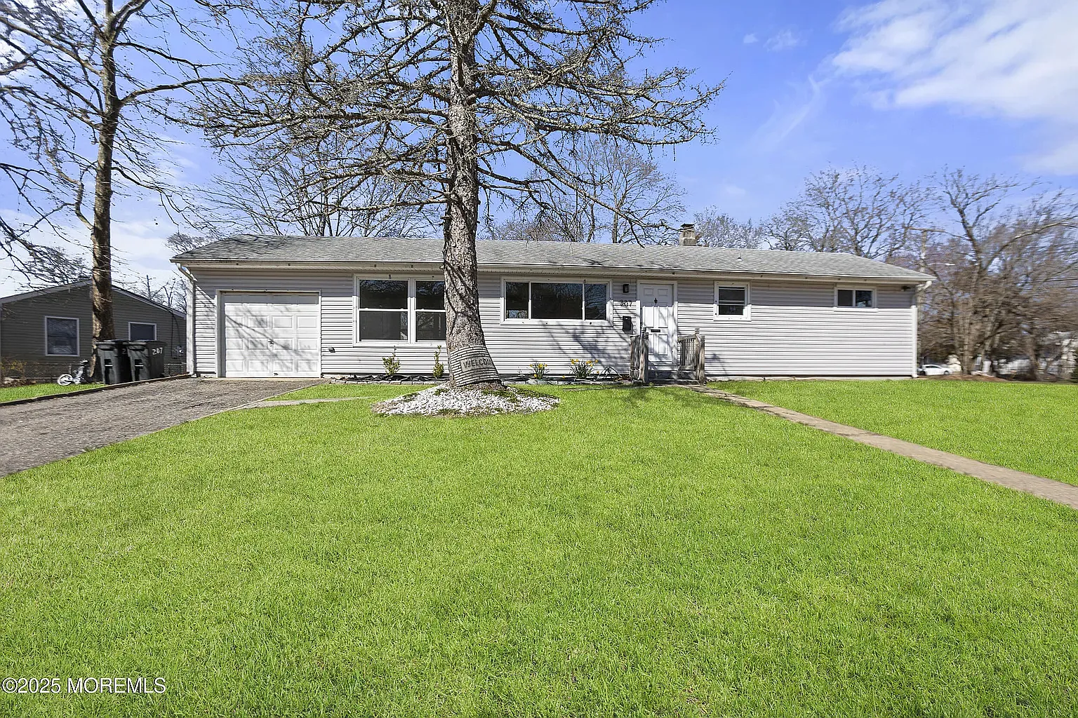 3 bed, $2,800 — Photo 1