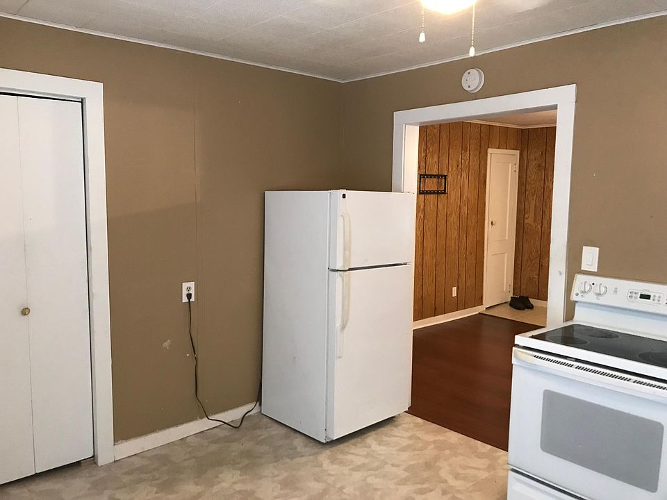 1st image of 813 Dakota Ave