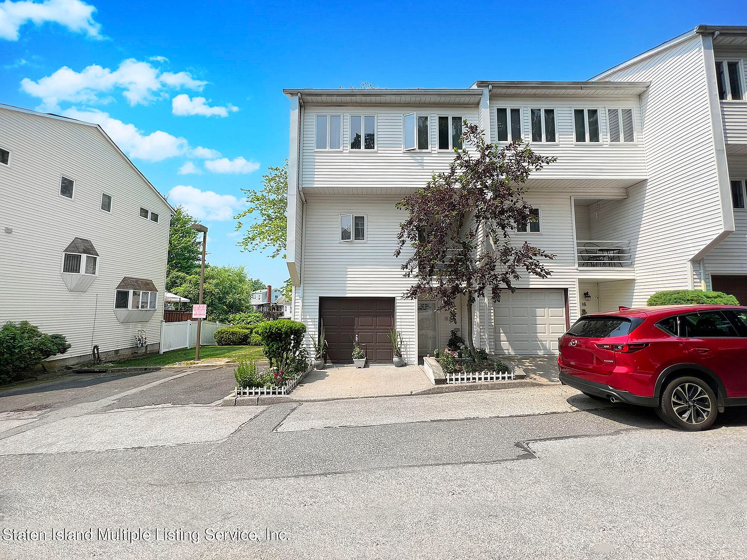 18 Grasmere Ct, Staten Island, NY 10305 MLS 1162363 Zillow