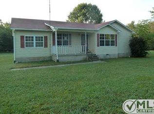 102 S Lincoln Rd, Fayetteville, TN 37334