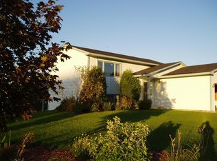 4183 Pennsylvania Ave, Eagan, MN 55123